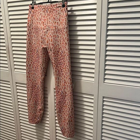 Unbranded Pants - #1237=Chic Animal Print Leggings